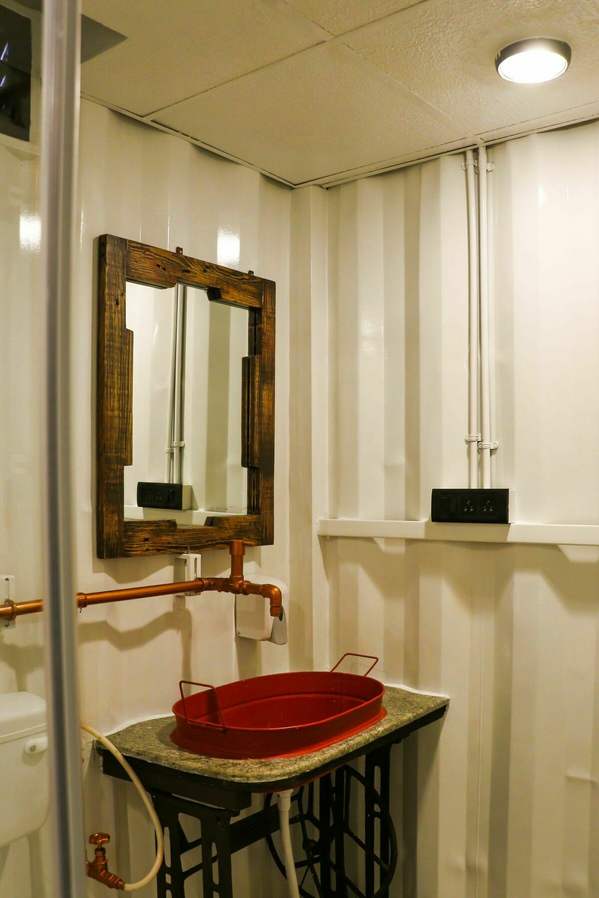 Beach Box Hotel Baga Gosavvy Collection Dış mekan fotoğraf